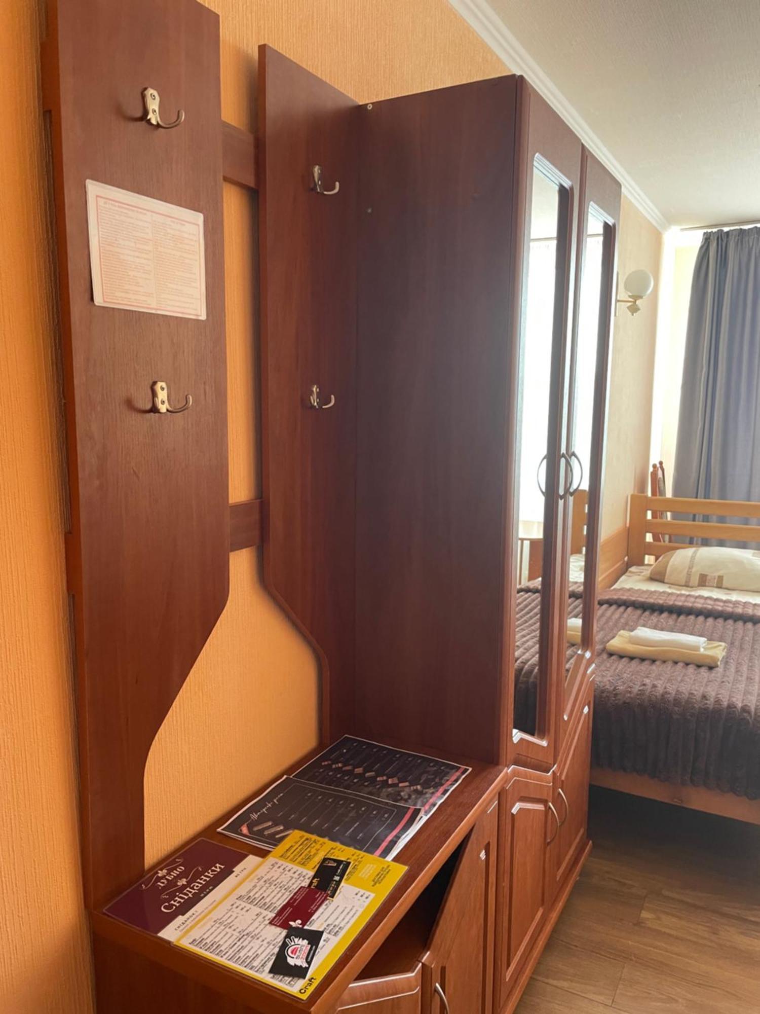 Готель "Дубно" Kamer foto