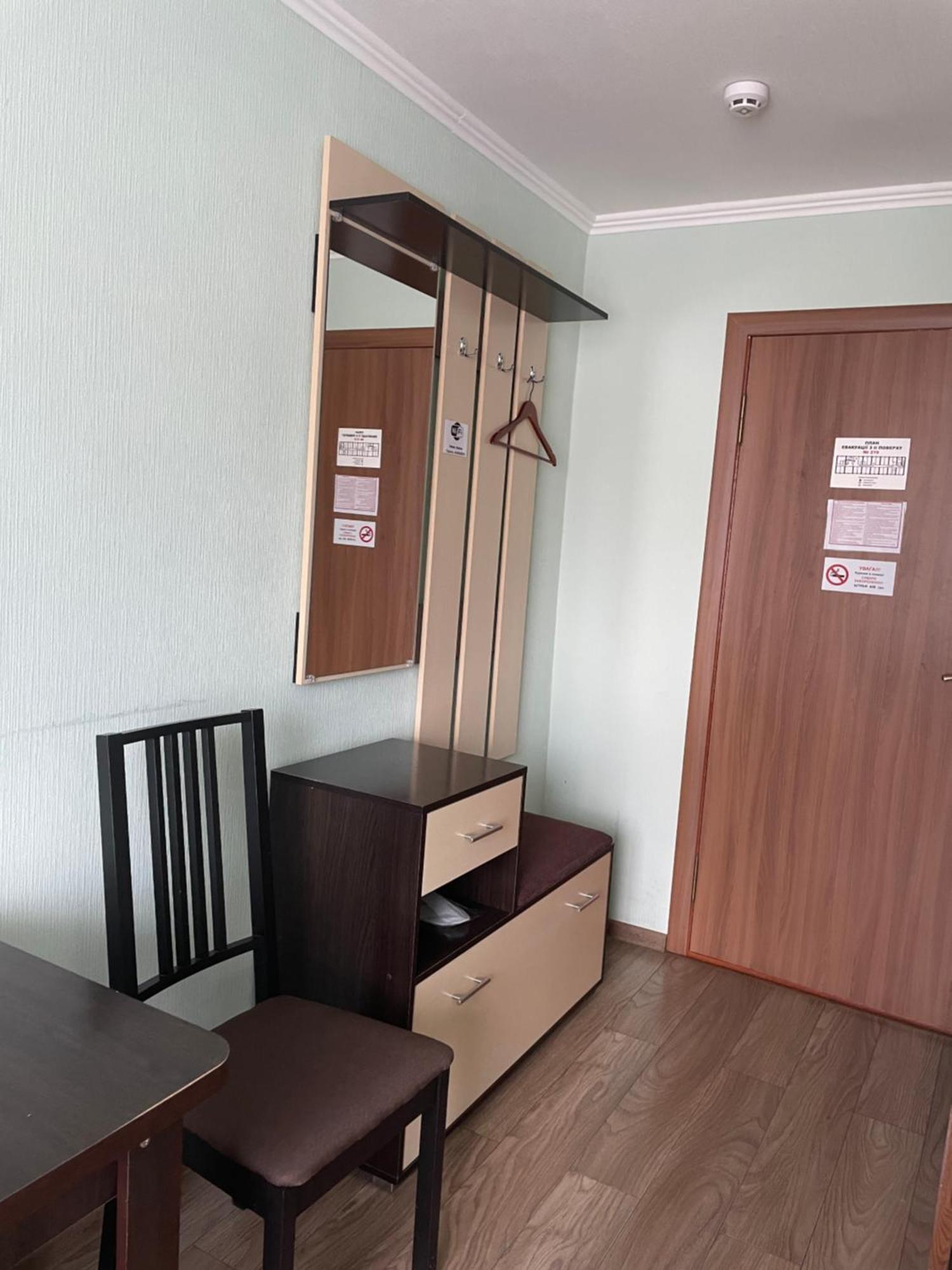Готель "Дубно" Kamer foto